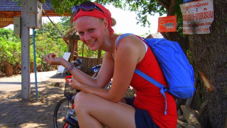 Birte nach einer Fahrradtour in Thailand: So sah ich aus, bevor ich mir von den Asiaten den Umgang mit Hitze abschaute.