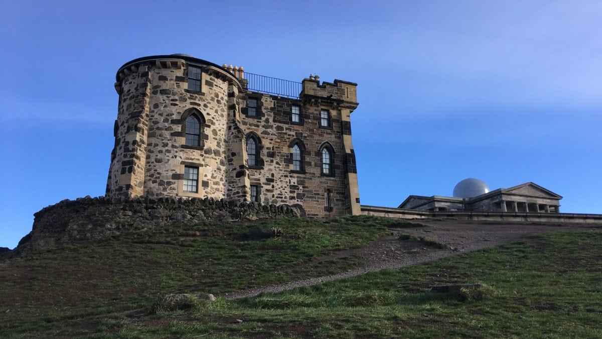 City Observatory auf dem Calton Hill in Edinburgh