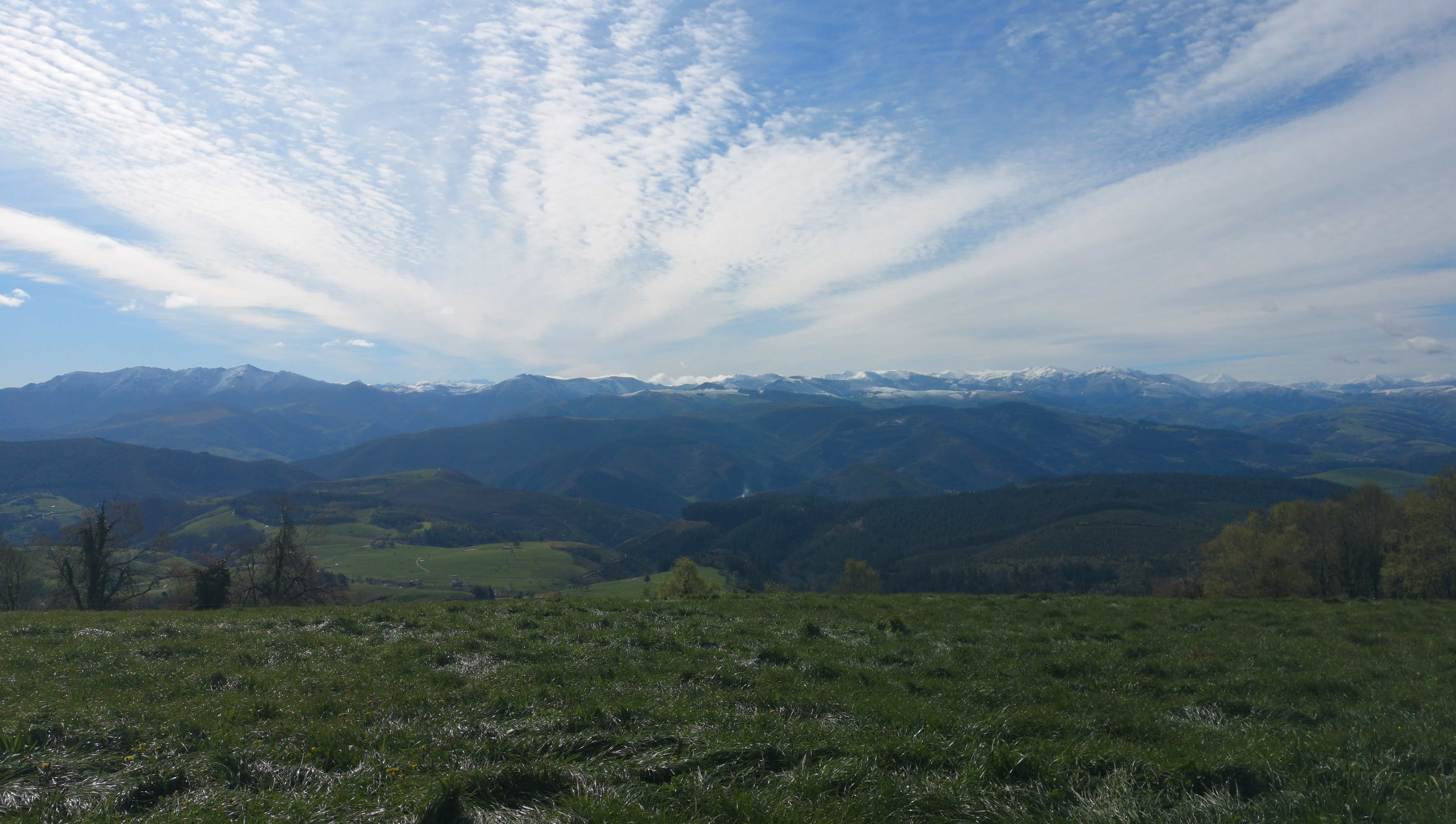 Aussicht auf dem Camino Primitivo auf die Berge