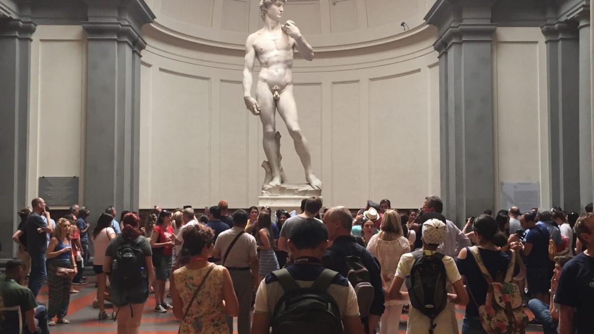 In der Galleria dell´Accademia steht die originale Skulptur des David von Michelangelo