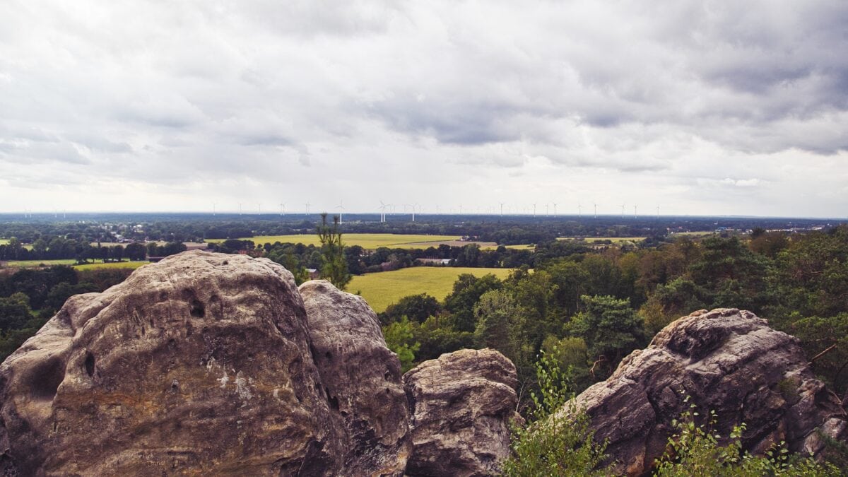 Nahe den Dörenther Klippen in Nordrhein-Westfalen gibt es einen echten Canyon 