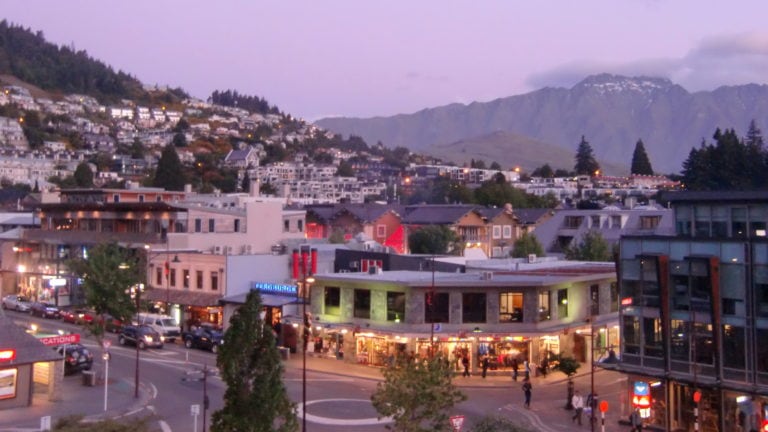 Sonnenuntergang in Queenstown in Neuseeland