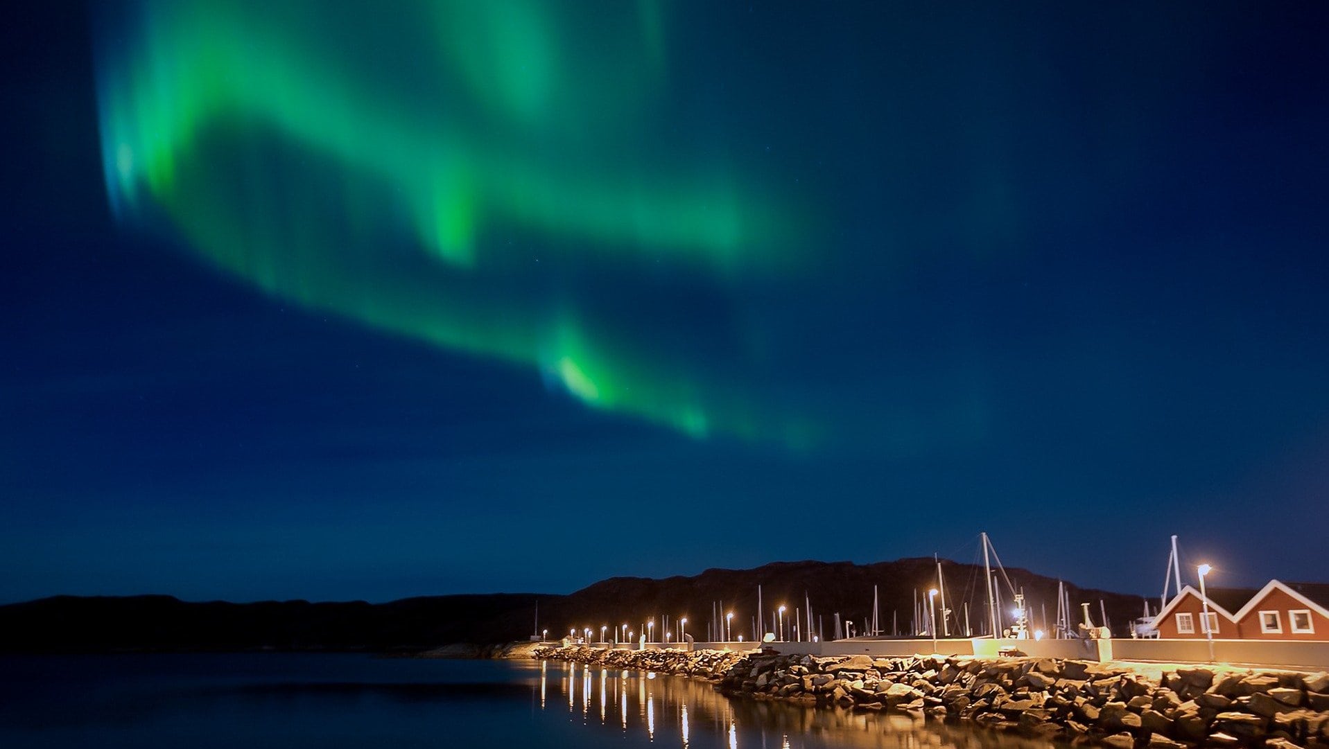 Wenn wir nicht zu den Polarlichtern kommen, kommen die Polarlichter eben zu uns – per Webcam!