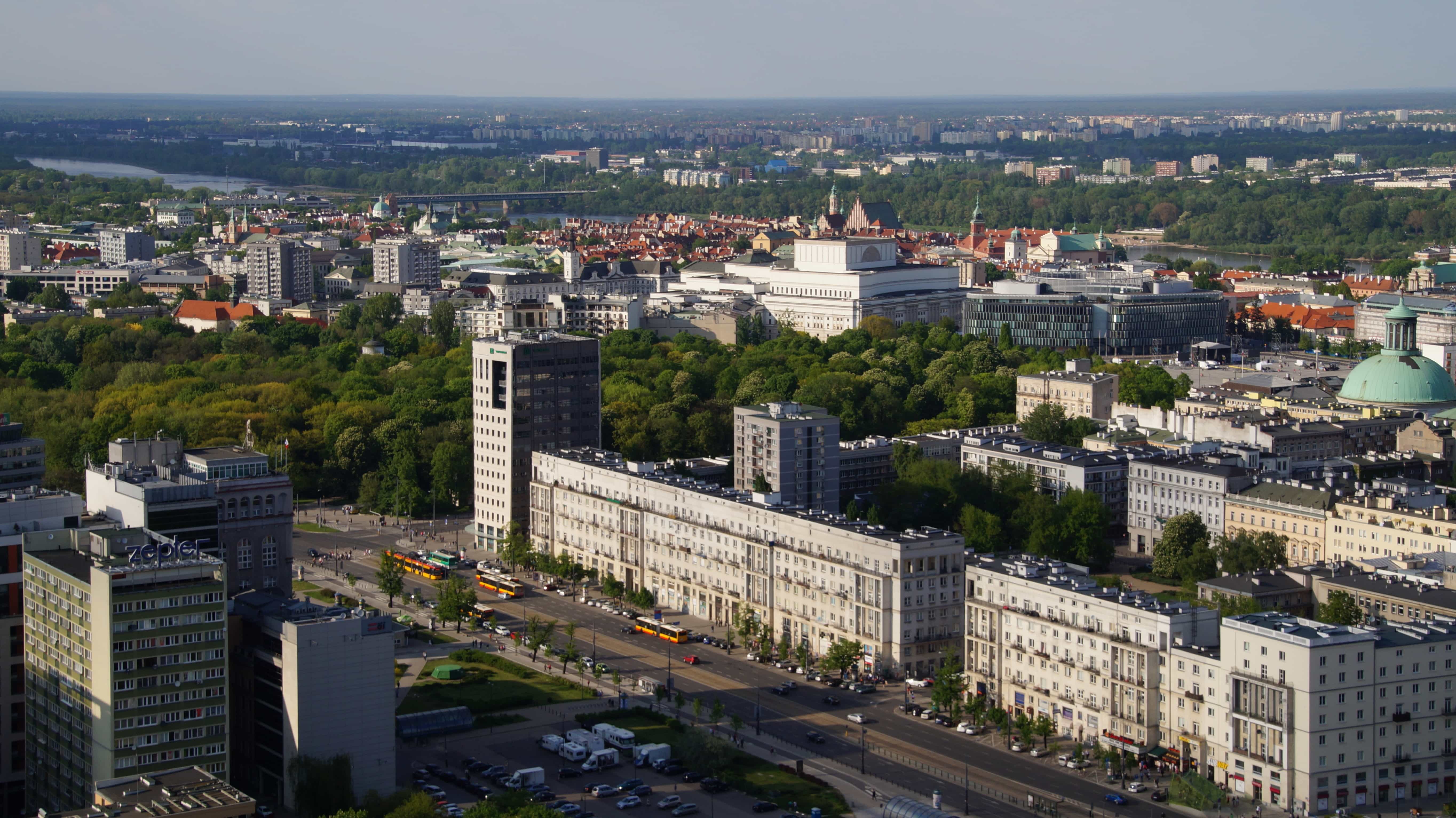 Blick von oben auf Warschau in Polen