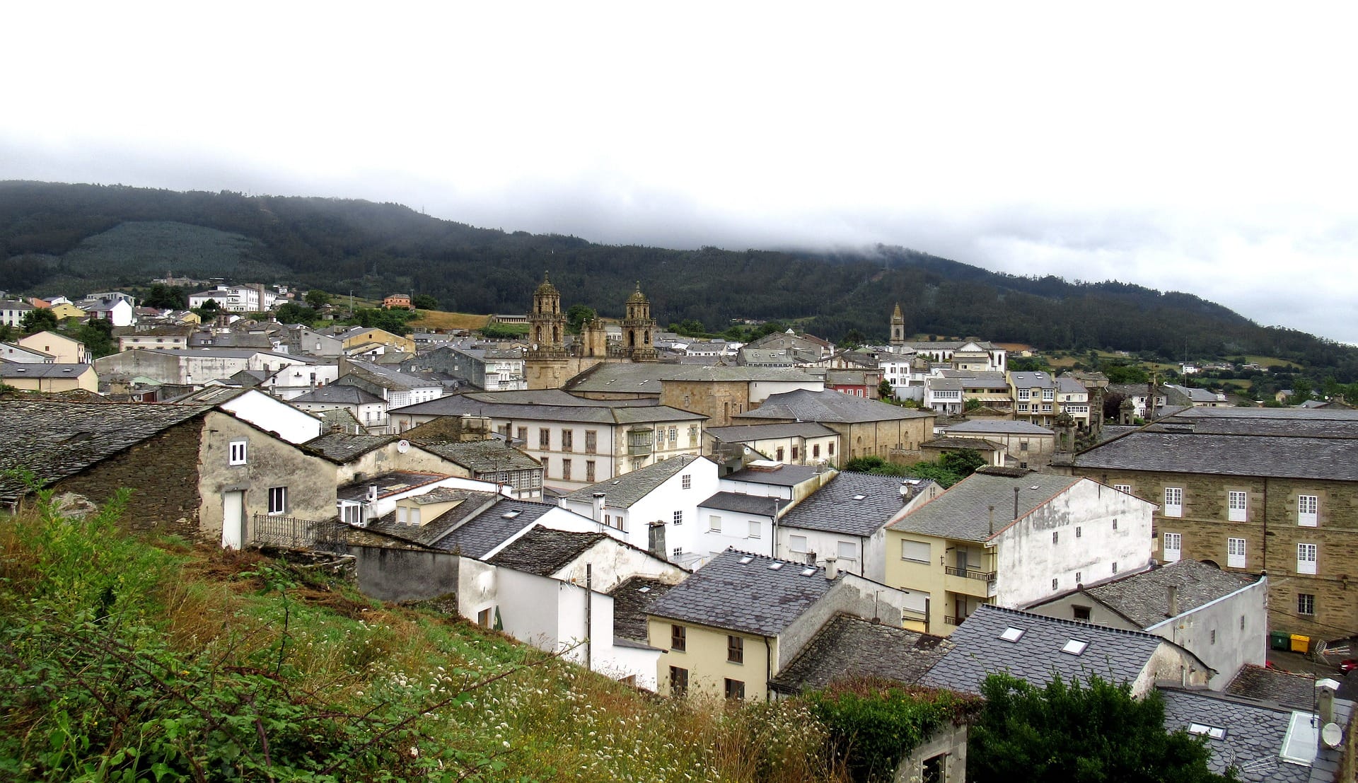 Da es noch früh am Tag ist, vertreiben wir uns die Zeit in Lugo.