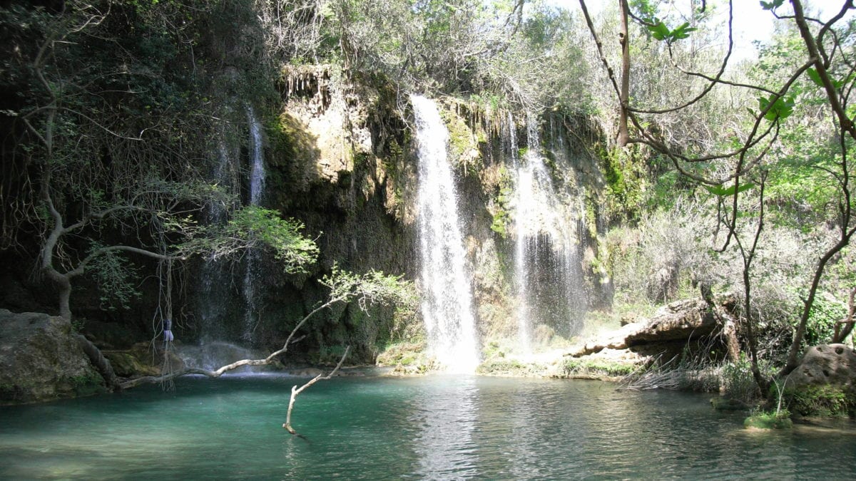 Wasserfall in Kursunlu Selalesi
