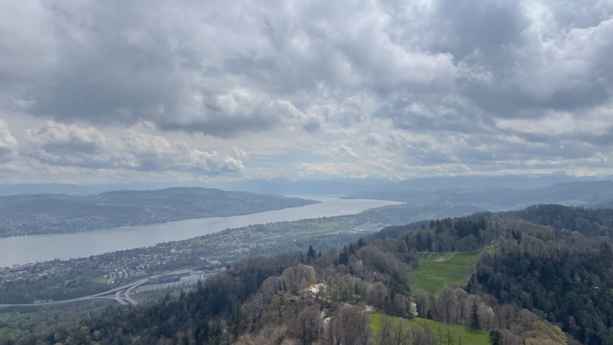 Gipfel vom Uetliberg in Zürich in der Schweiz